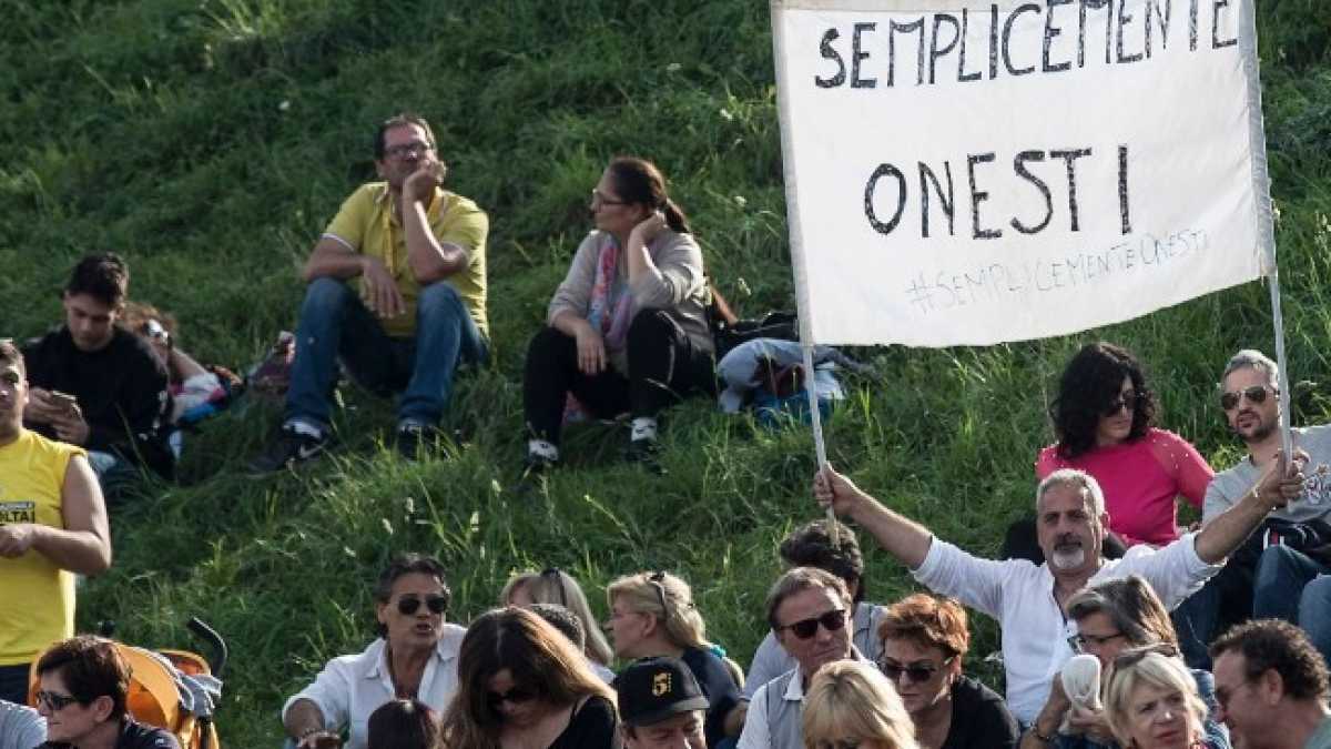 Immagine di Davide Bono (M5s) dice che il M5s fa troppe “promesse sbagliate”