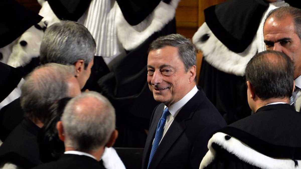 Immagine di Un’università, diciamo. Bce e Draghi (e noi): viva il dottore
