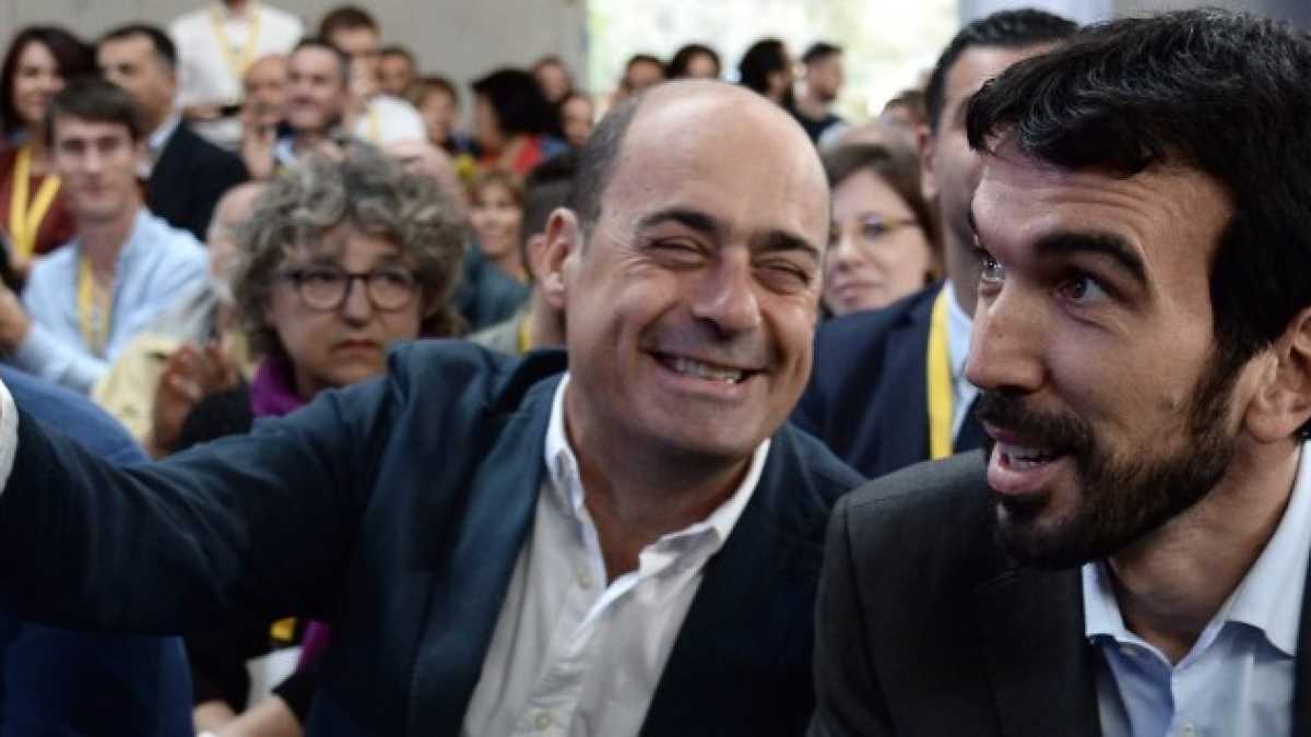 Immagine di Chi vince la sfida tra Zingaretti e Martina nei gruppi parlamentari