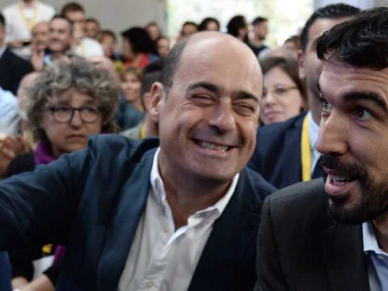 Nicola Zingaretti e Maurizio Martina (foto LaPresse)