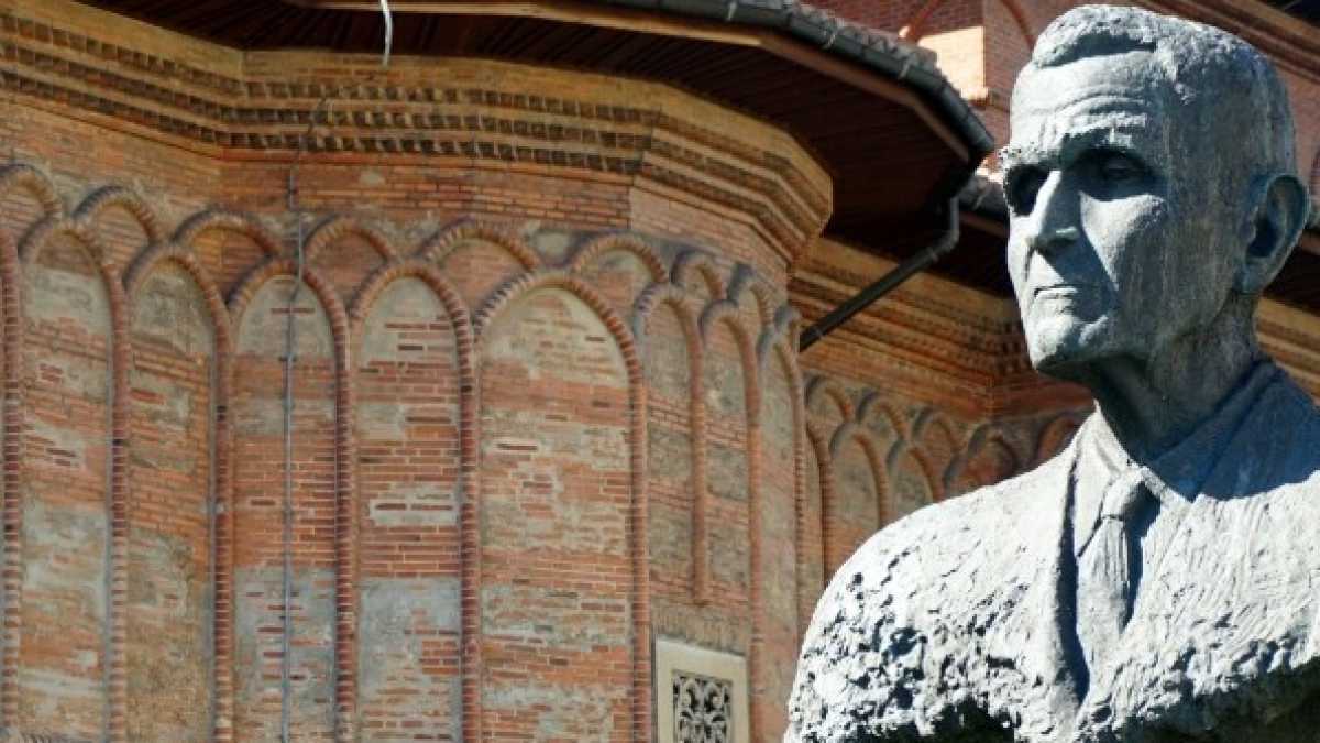 Immagine di Ci salverà l’est