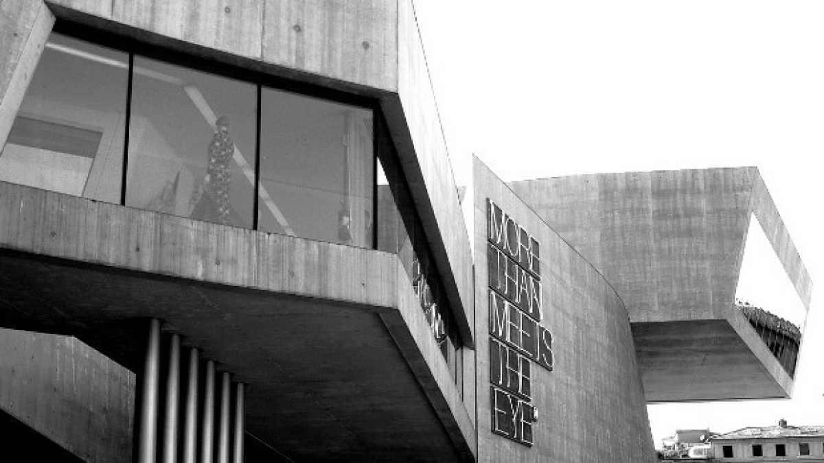 Immagine di Natale senza Maxxi