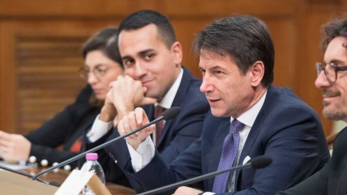 Immagine di L’agenda Tafazzi del populismo è una minaccia per la prosperità
