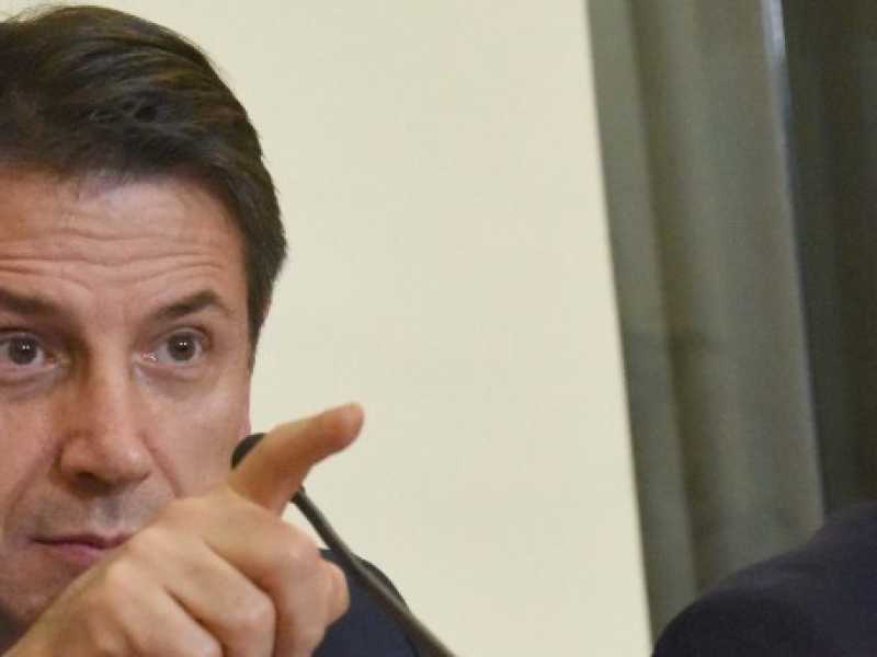 Giuseppe Conte e Luigi Di Maio (foto LaPresse)