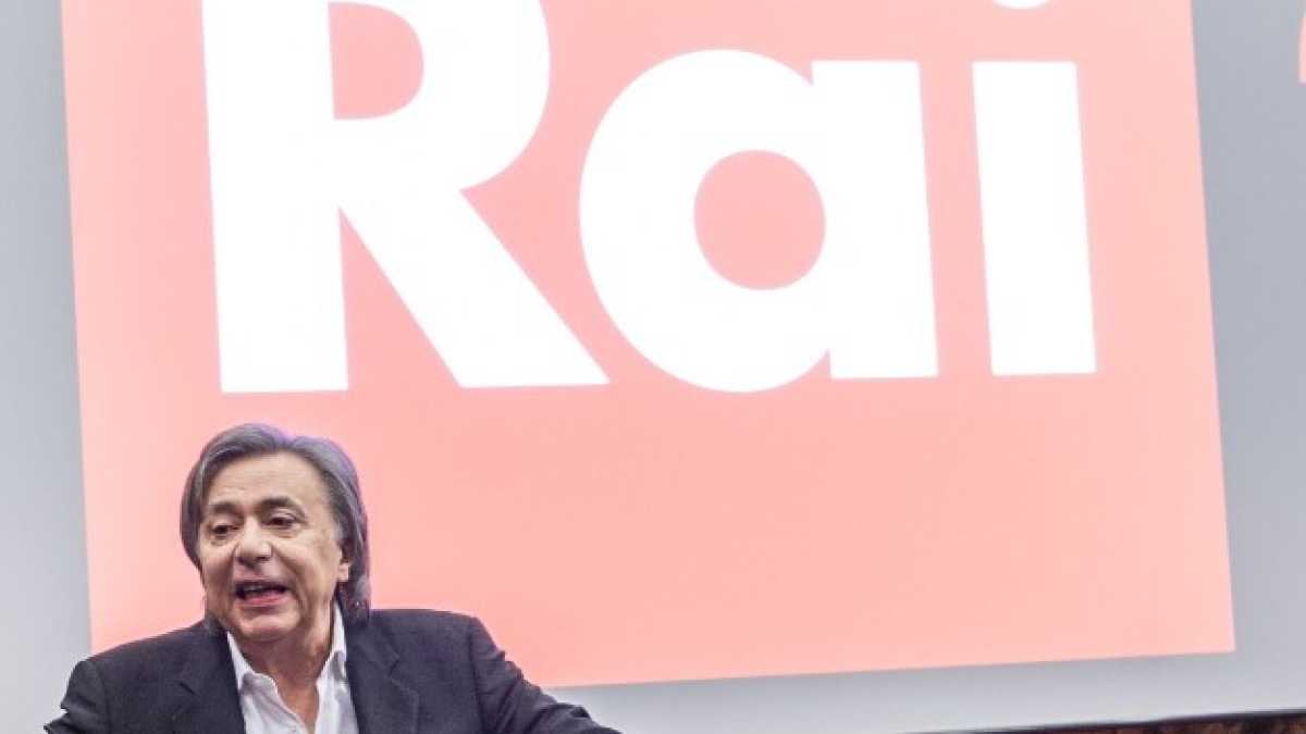 Immagine di Dio ci salvi dalla Rai2 sovranista