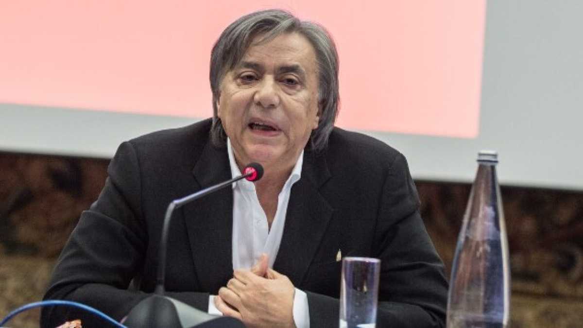 Immagine di Il senso politico del ritorno di Luttazzi. E della cancellazione di Luca e Paolo
