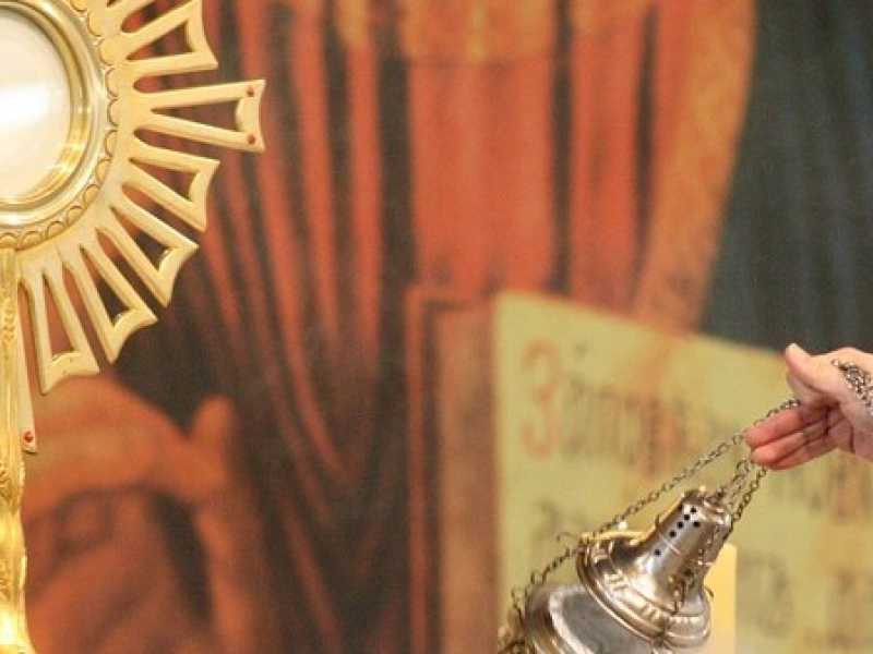 A Bari c'è una delle poche messe capaci di soddisfare i cinque sensi