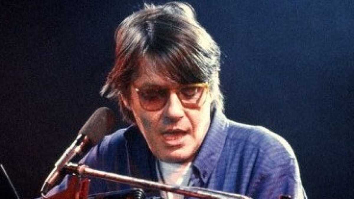 Immagine di “Per quanto voi vi crediate assolti”. Perché il ’68 di De André è da riascoltare