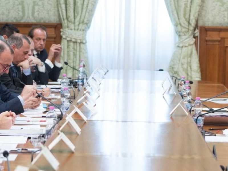 Il premier Conte e i ministri Di Maio e Toninelli incontrano gli industriali del Piemonte (Foto Imagoeconomica)