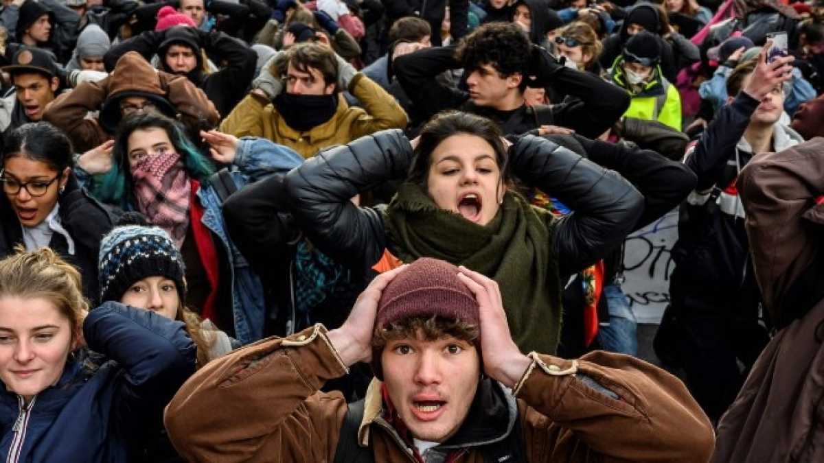 Immagine di Lione contro gli estremisti