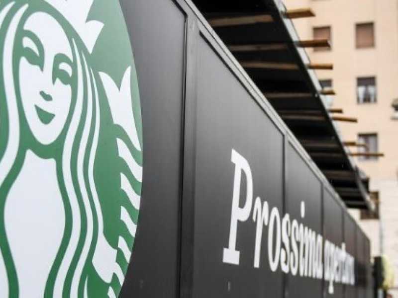 A Roma l’arrivo di Starbucks lascia indifferenti tutti, perfino Starbucks