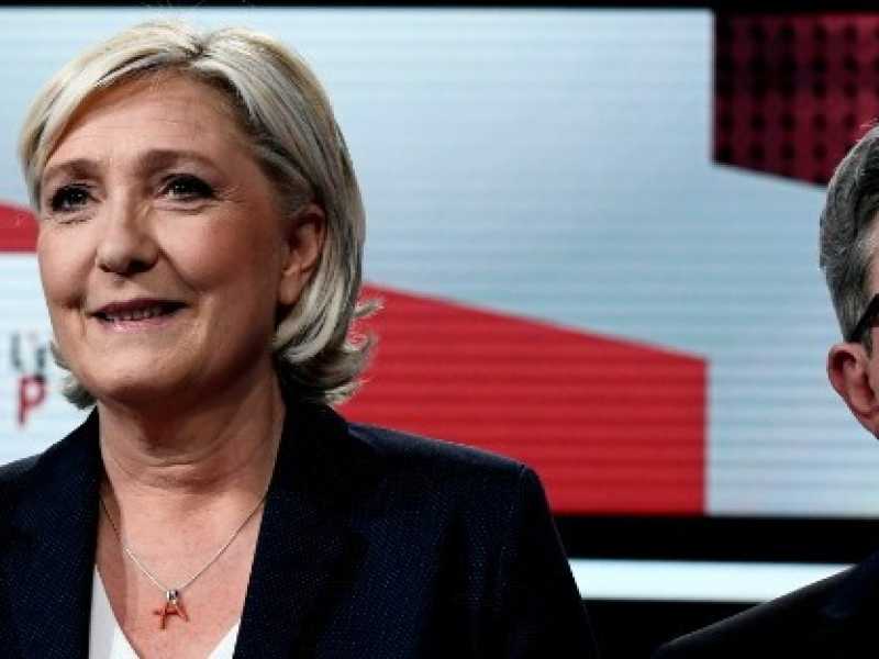 Marine Le Pen, leader del Rassemblement national (Rn), e Jean-Luc Mélenchon, leader della France insoumise (Lfi) (Foto LaPresse)