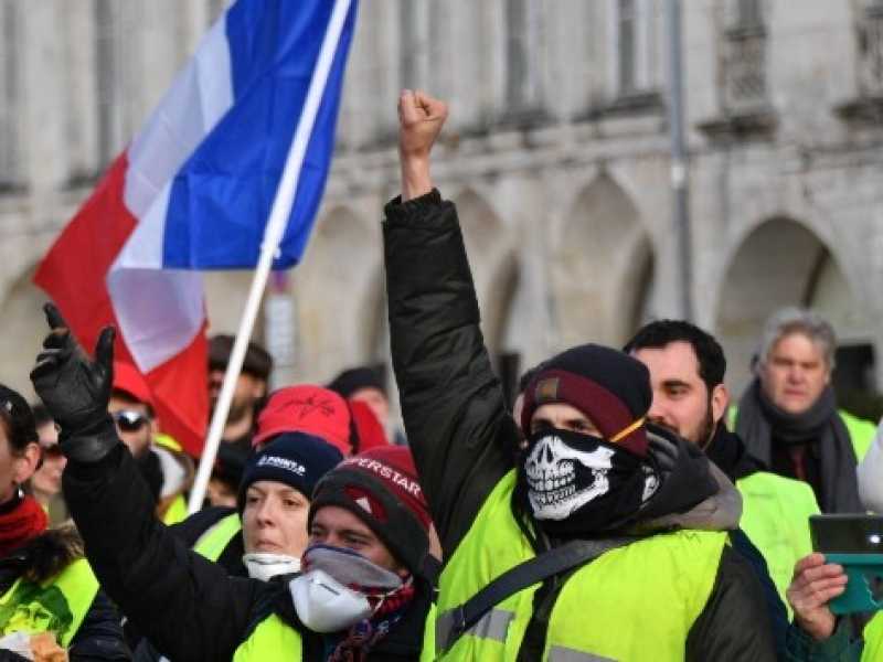 Una delle manifestazioni dei gilet gialli (Foto LaPresse)