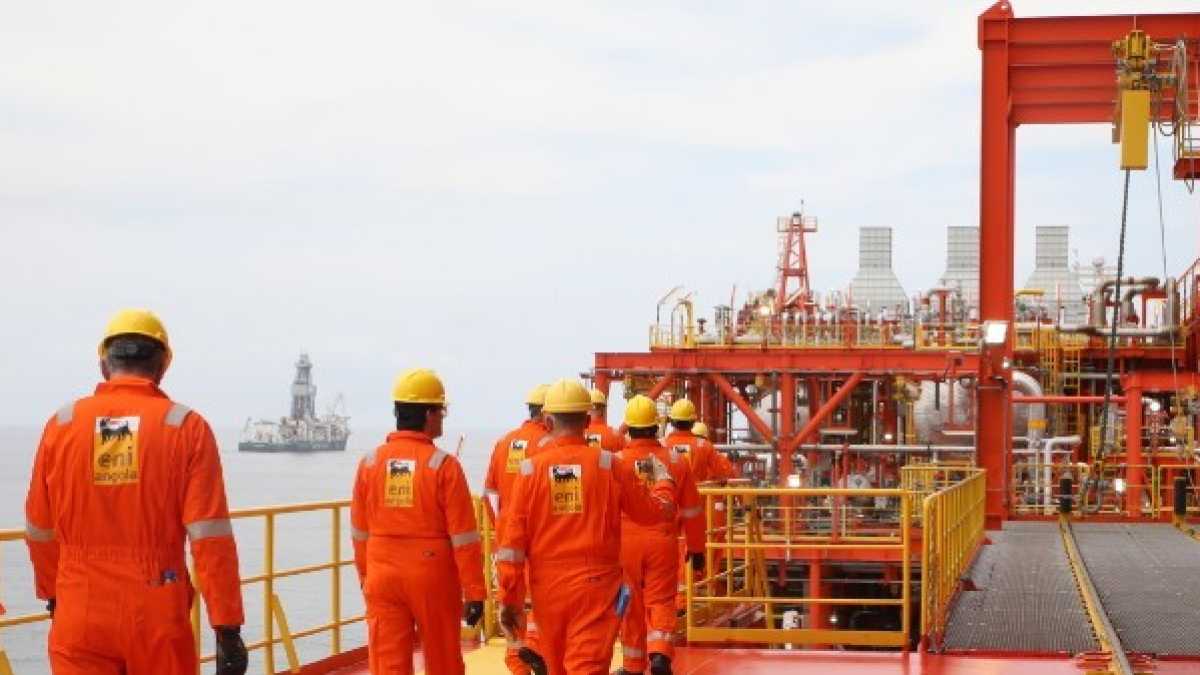 Immagine di Perché combattere (non solo sui social) i pregiudizi anti trivelle. Parlano i “caschi gialli”