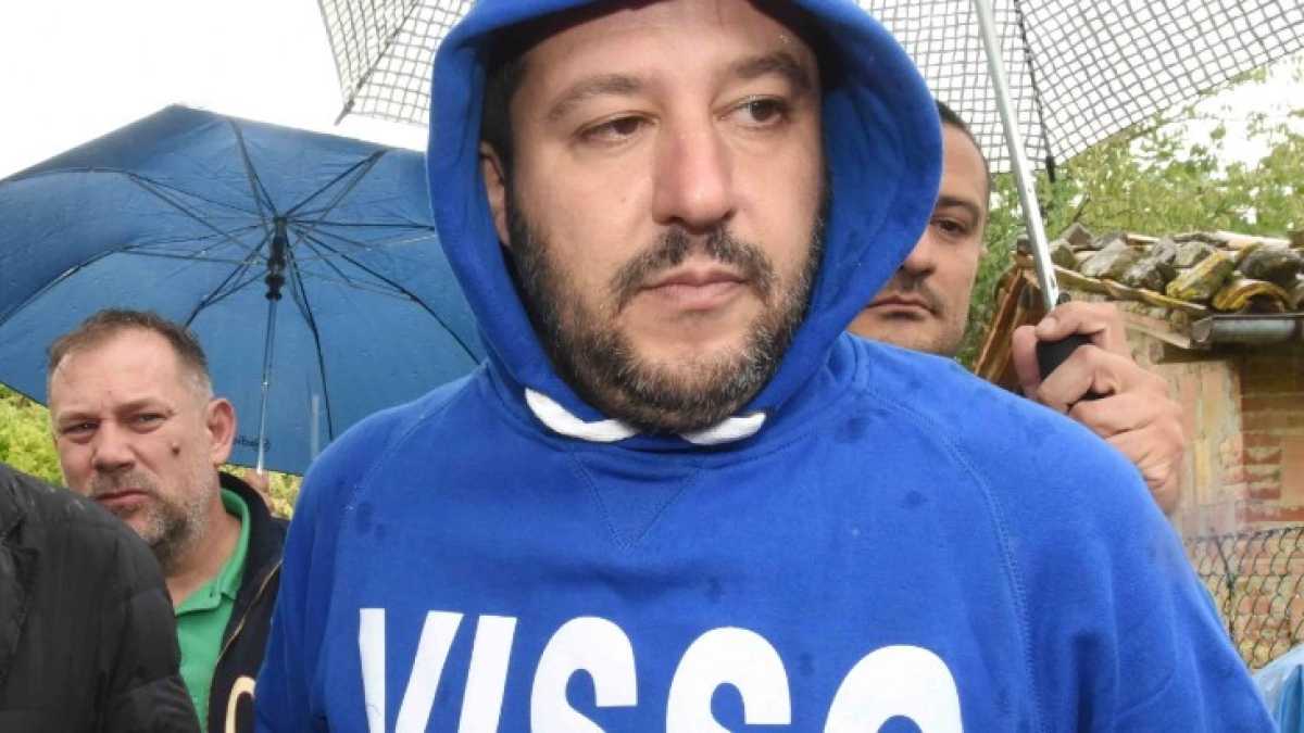 Immagine di La politica è cambiata, così anche il suo dresscode