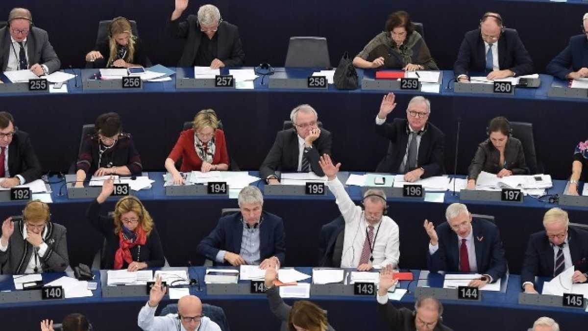 Immagine di Così in Europa Lega e M5s giocano sulla corruzione e il nostro stato di diritto