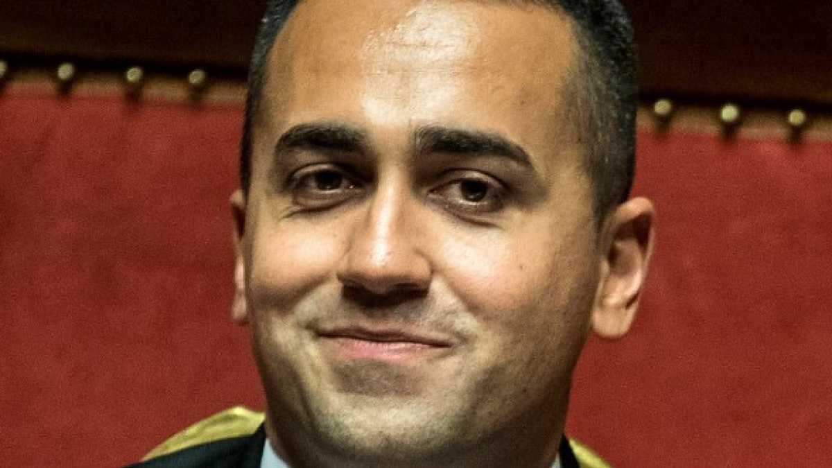 Immagine di Abolito il lavoro, non la povertà