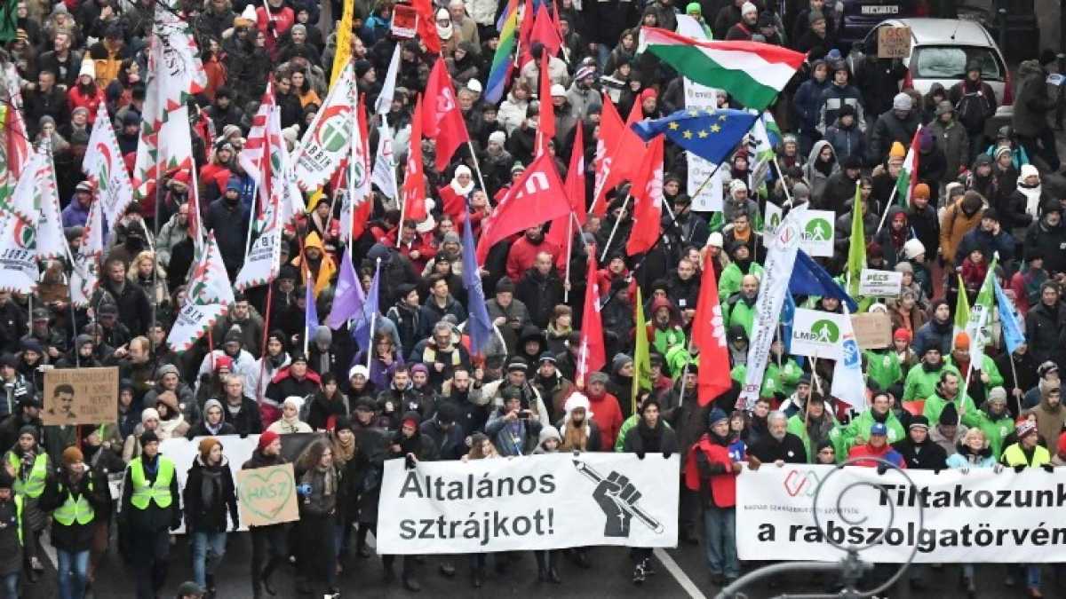 Immagine di I colori della miccia ungherese. Reportage nel regno di Orbán