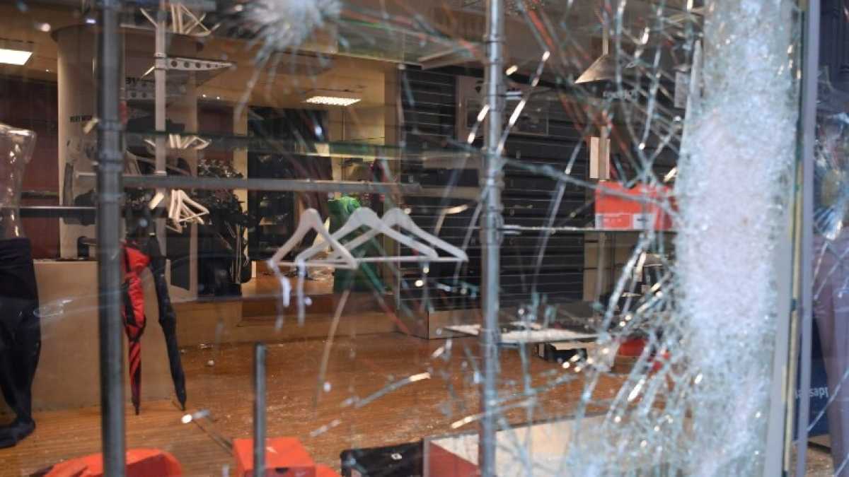 Immagine di Sfilare a Parigi al tempo dei gilet gialli