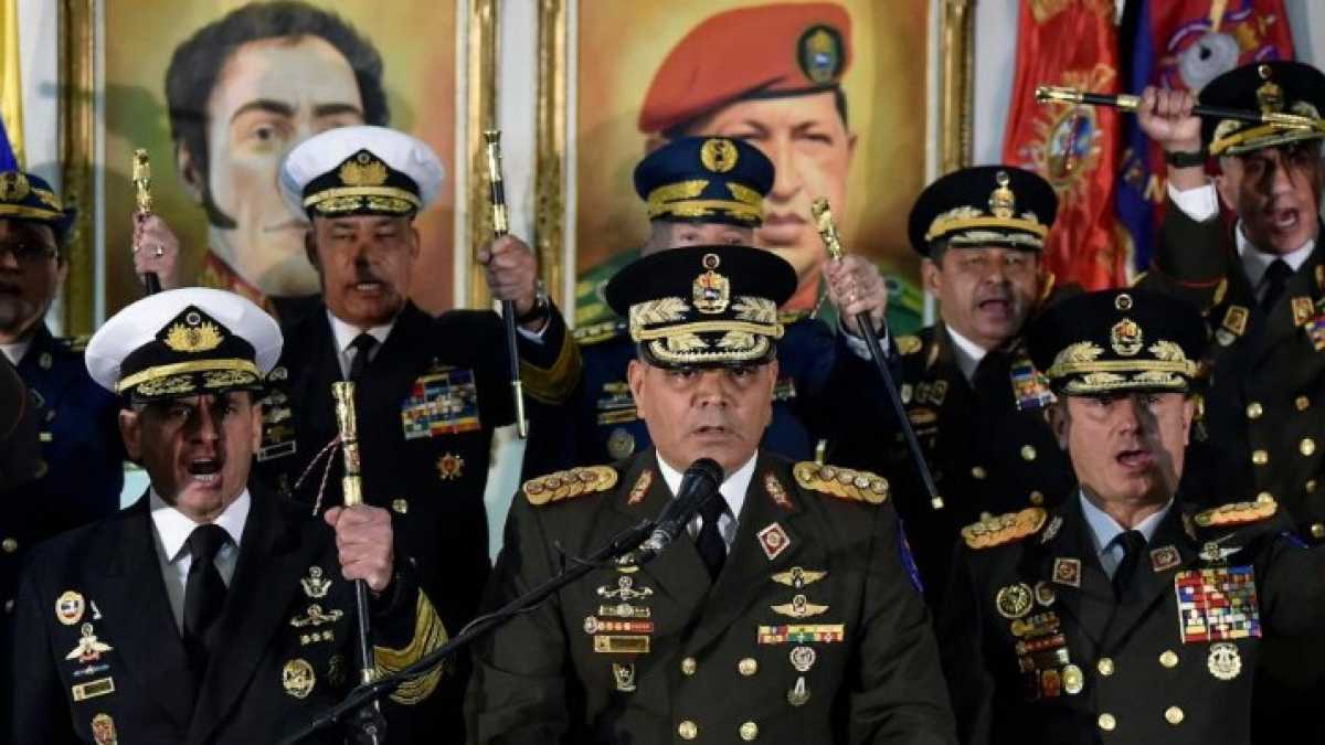 Immagine di L’esercito decide chi vince il Venezuela. Per ora sta con Maduro