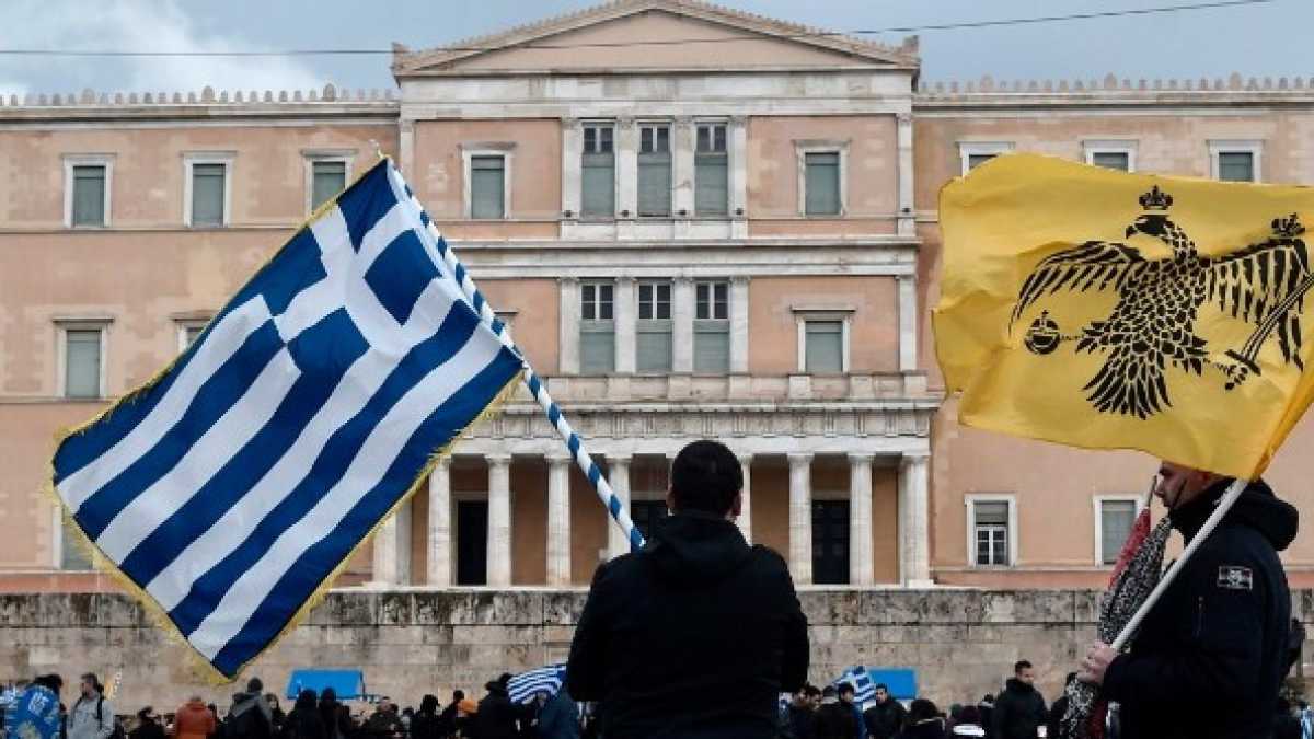 Immagine di Tsipras vince la battaglia sulla Macedonia, ora deve riprendersi il suo partito