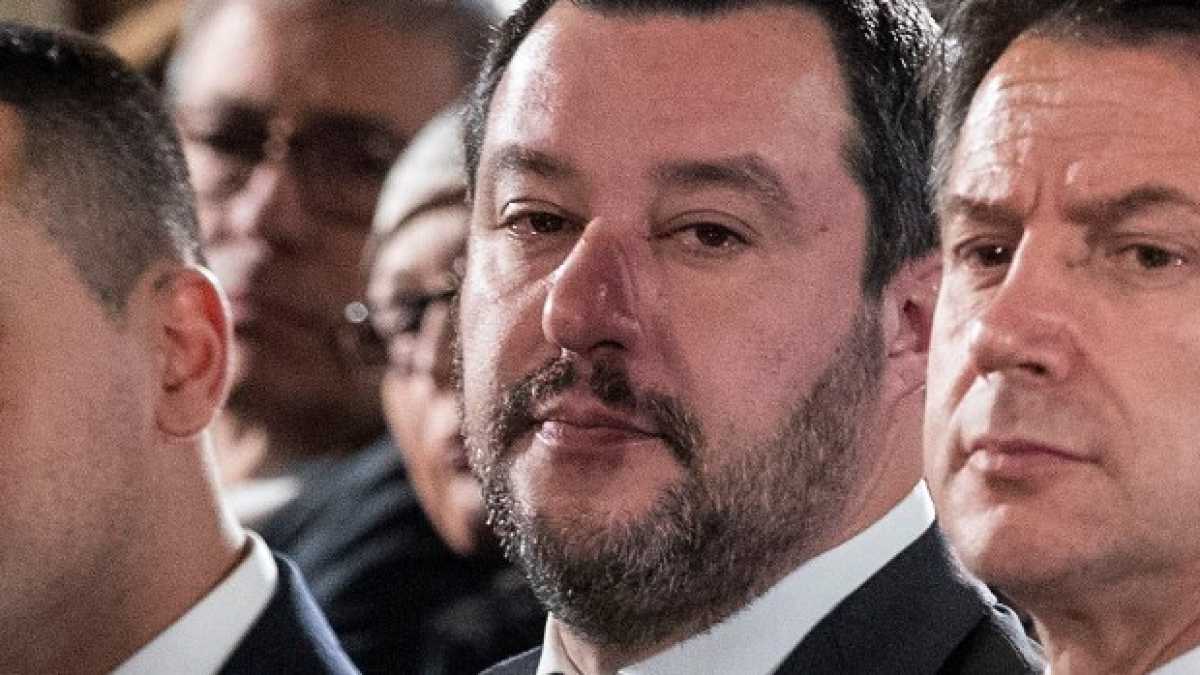Immagine di Così il M5s cerca di salvarsi dal referendum su Salvini