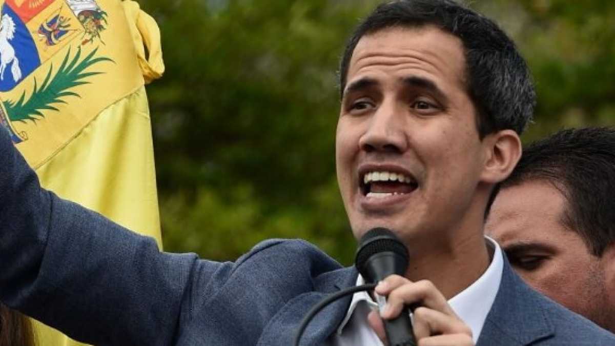 Immagine di Trump ribadisce il suo sostegno a Juan Guaidó