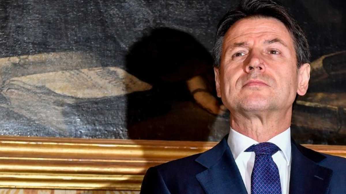 Immagine di Conte annuncia che l'Italia è in recessione