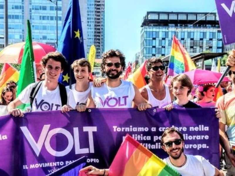 Il movimento paneuropeo Volt &egrave; candidato in 11 paesi alle elezioni europee del 26 maggio (Immagini prese fa Facebook)