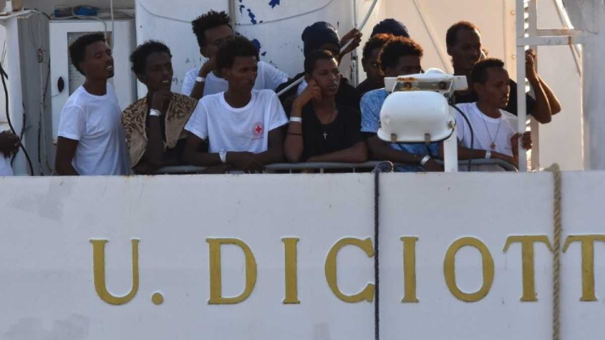 Immagine di Salvini contro i magistrati sul caso Diciotti