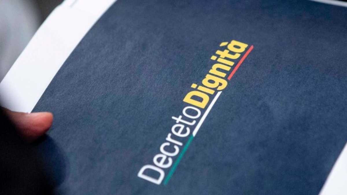 Immagine di Meno posti stabili, più contratti a termine. L’effetto del decreto precarietà