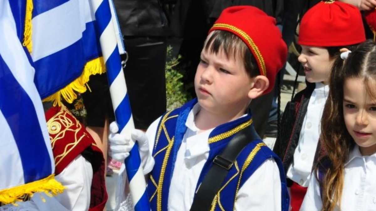 Immagine di “La Grecia si dimezzerà”. La bomba demografica che minaccia il Partenone anticipa la crisi europea