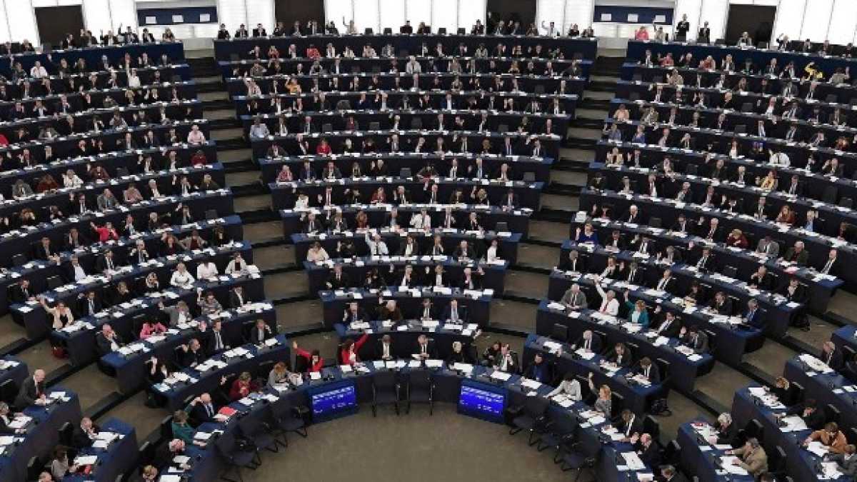 Immagine di Il Parlamento europeo boccia le alleanze a caso