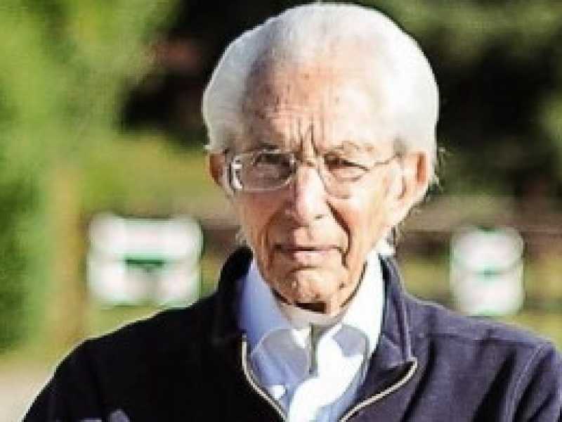 Il Cavalier Orlandi e la bella gioventù ancora in sella