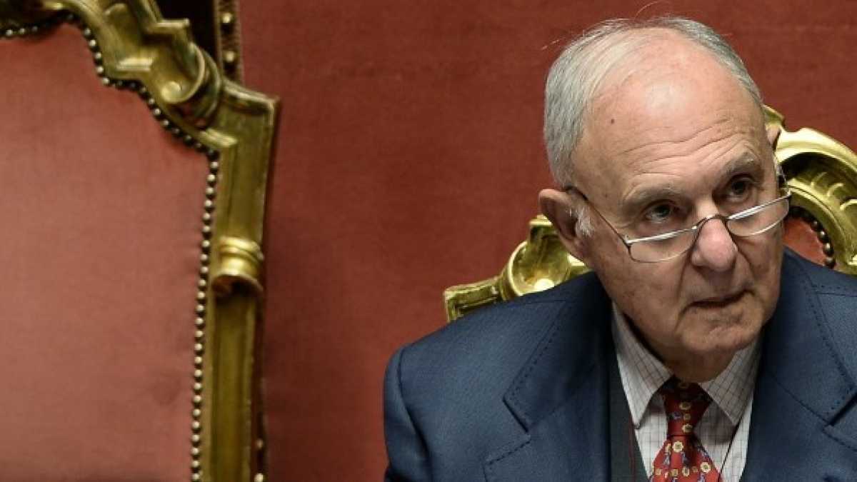 Immagine di Salvateci dal nazionalismo alla Consob