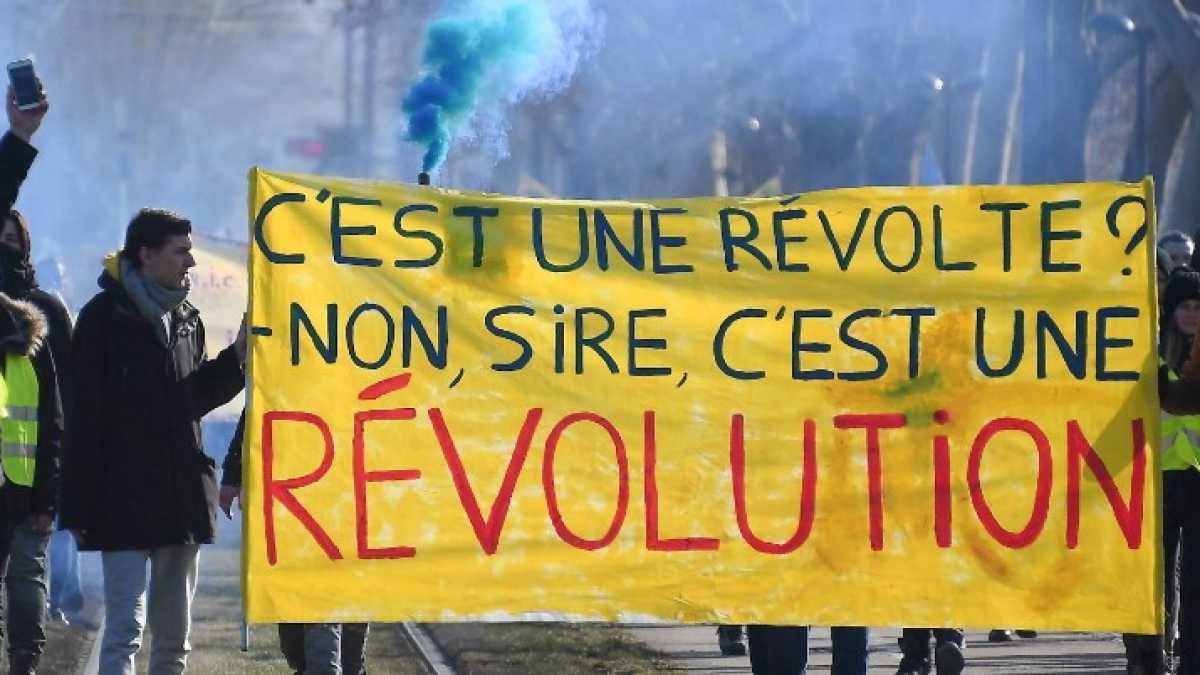 Immagine di Populisti cattolici vs europeisti laici. La divisione che rischia di affossare la Ue