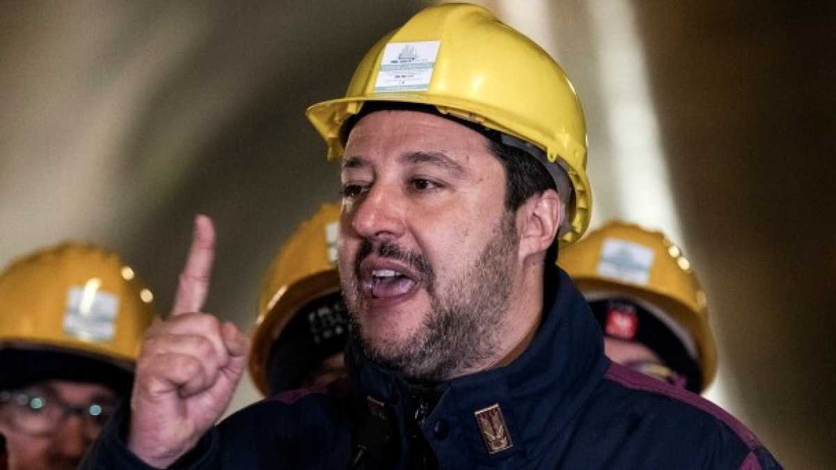 Immagine di Fermare l'Alta velocità tra Maduro e l'Italia