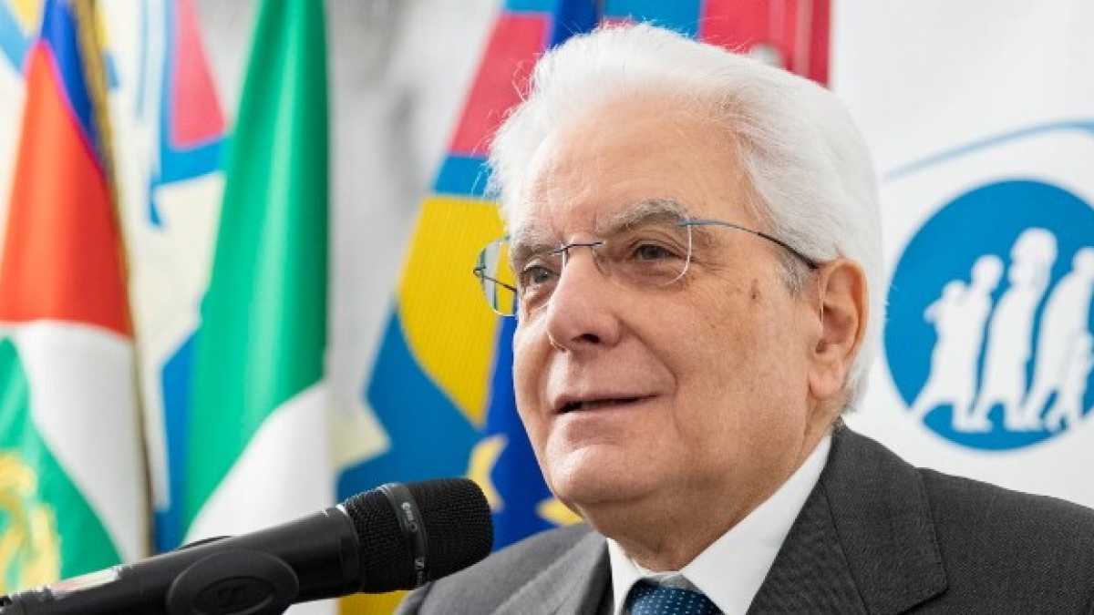 Immagine di Mattarella contro il madurismo del governo e i problemi della quota100. Di cosa parlare stasera a cena