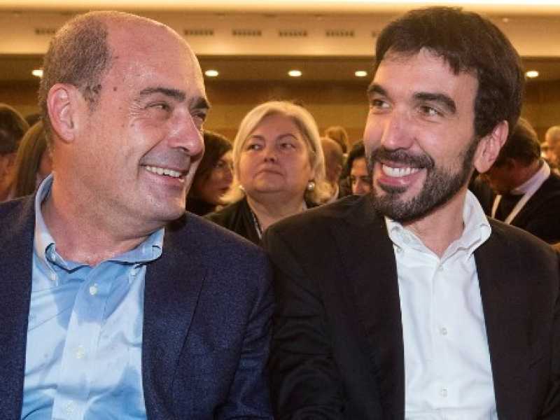 Zingaretti e Martina alla Convenzione nazionale del Partito democratico. Foto LaPresse