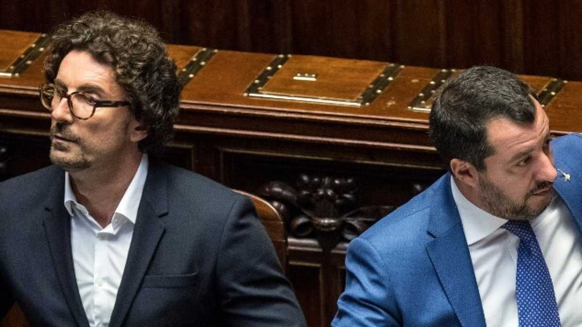 Immagine di Una barca di bugie su Sea Watch