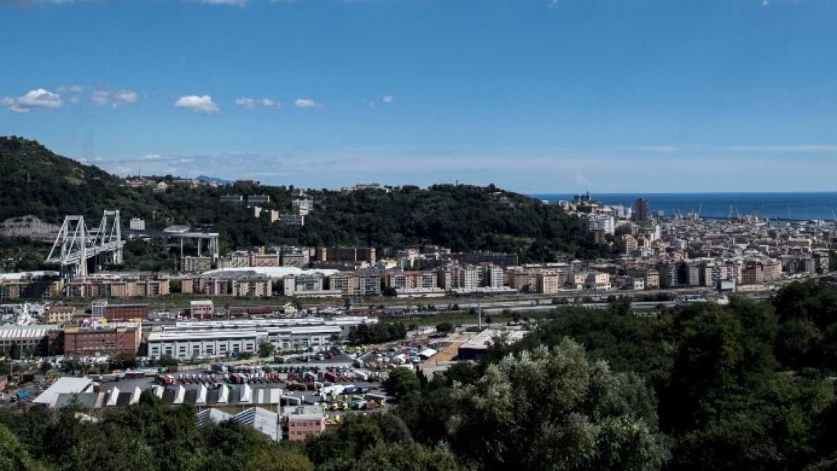 Immagine di C'è un nuovo problema a Genova