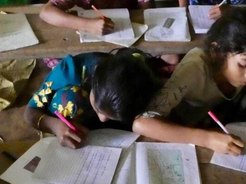 La scuola nel villaggio musulmano a pochi chilometri da Mrauk U, nel nord dello stato del Rakhine (foto di Massimo Morello)