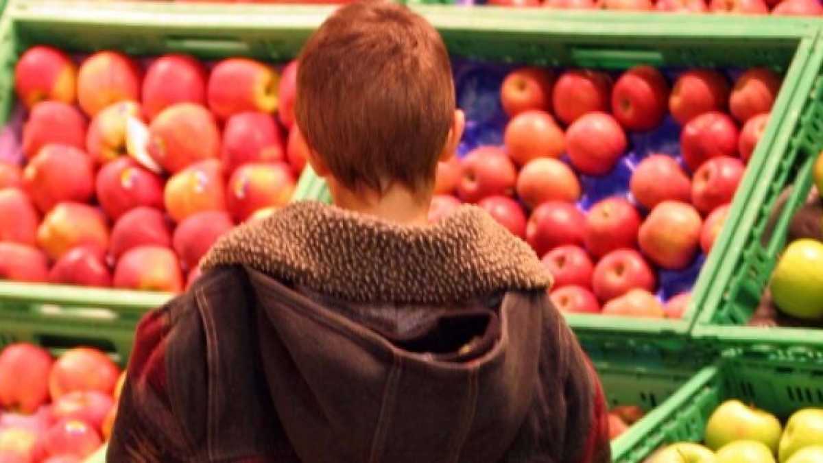 Immagine di Consumare meglio, consumare tutti