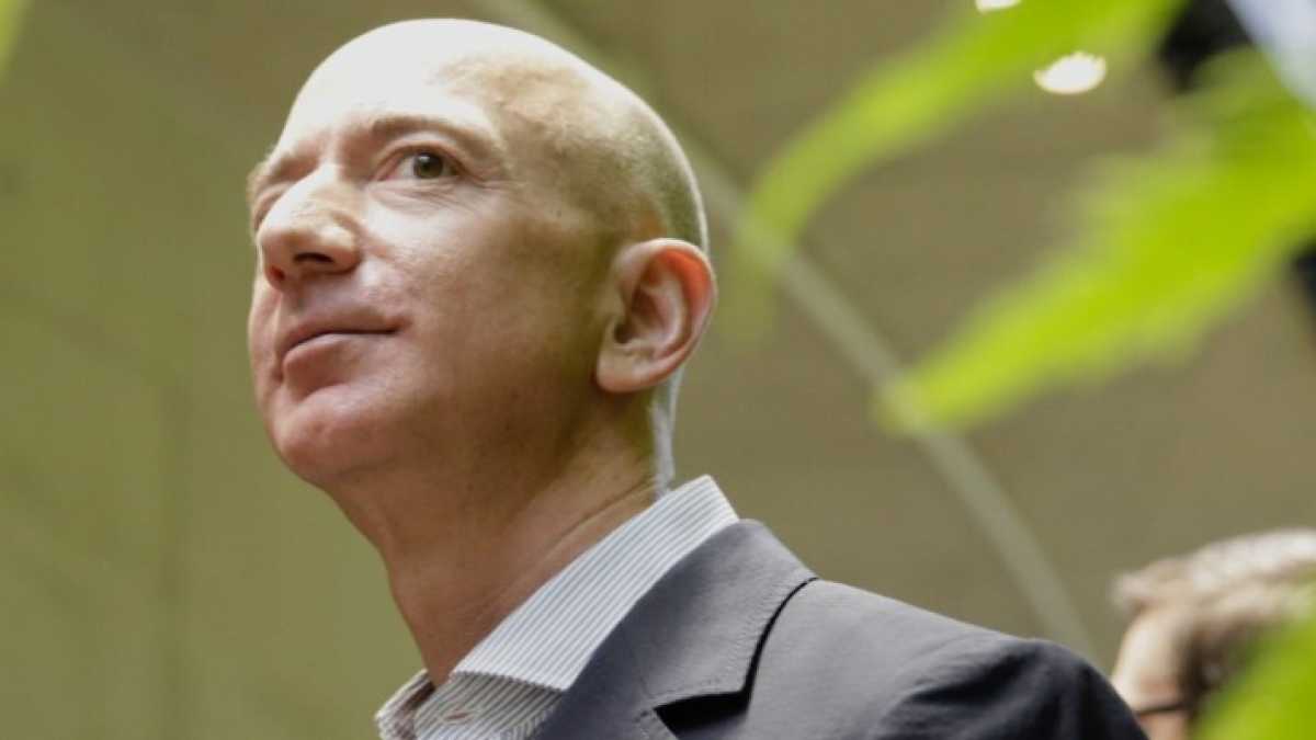 Immagine di Cosa c'è dietro al tentativo di ricatto nei confronti di Bezos