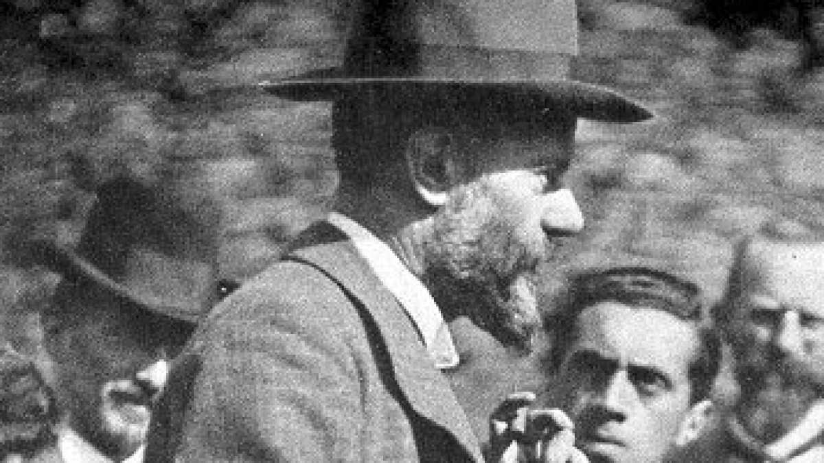 Immagine di Cent’anni dopo, la lezione di Max Weber sul falso plebiscitarismo della rete e il mostro giustizialista
