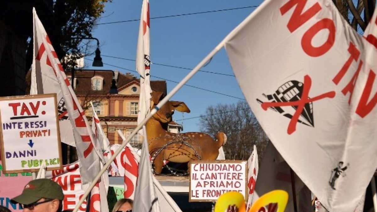Immagine di Sulla Tav, per il M5s, i costi sono i benefici