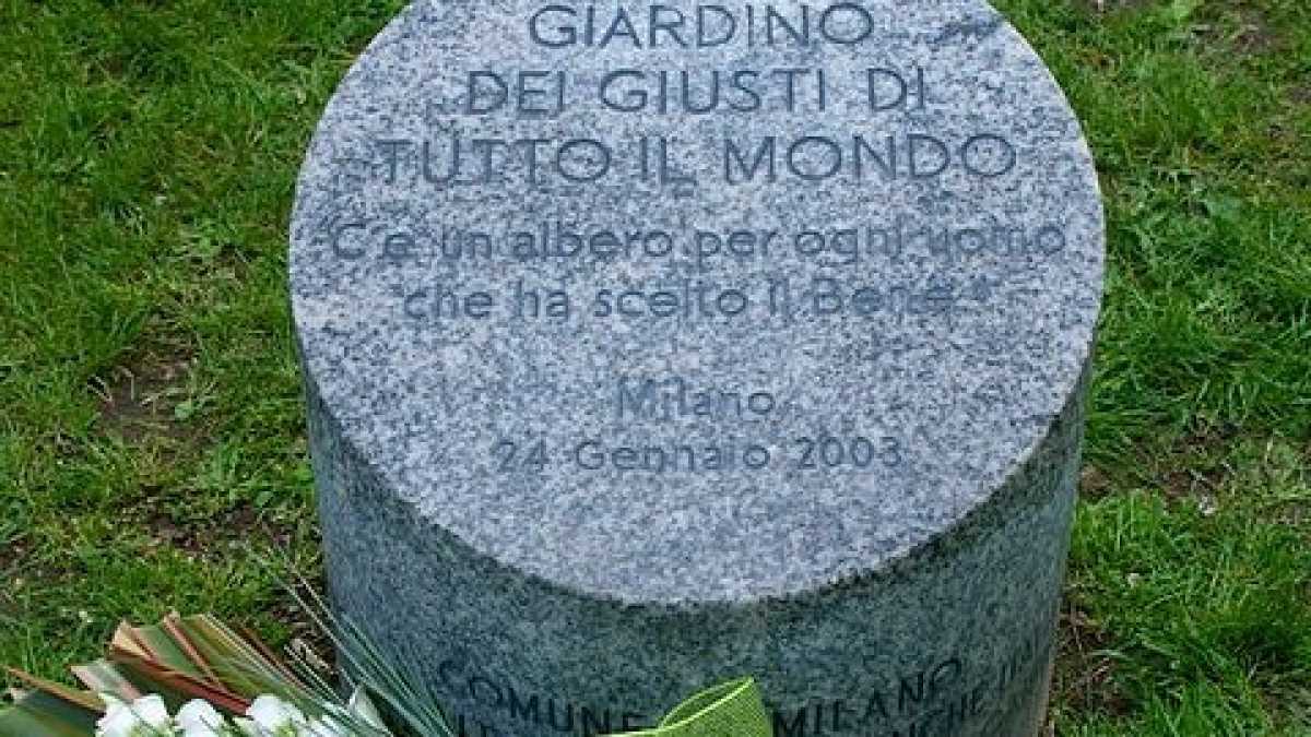 Immagine di Lo sfascismo grillino contagia anche il Giardino dei Giusti di Milano
