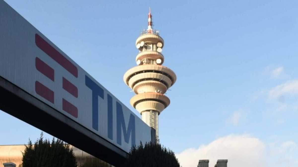 Immagine di La Cdp verso il raddoppio in Tim. Il titolo scatta a Piazza Affari