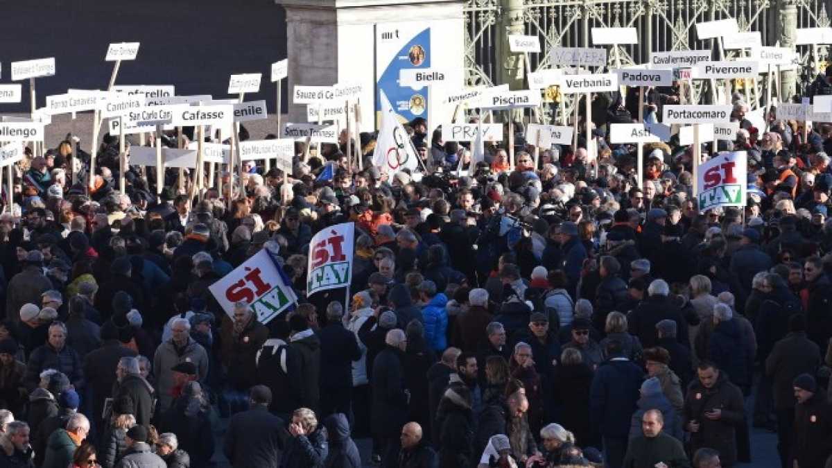 Immagine di Appello trasversale per sbloccare l’Italia