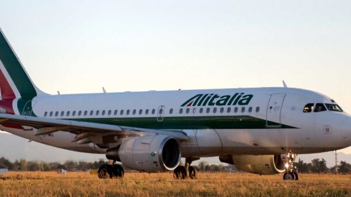 Immagine di Confusione totale sulla ri-nazionalizzazione di Alitalia by Di Maio